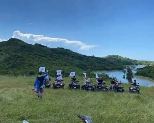 在杜勒斯體驗ATV越野車探險