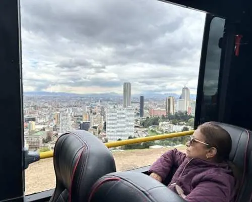 下午遊覽波哥大標誌性街區