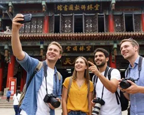 Panda Base and city highlights private day tour in Chengdu