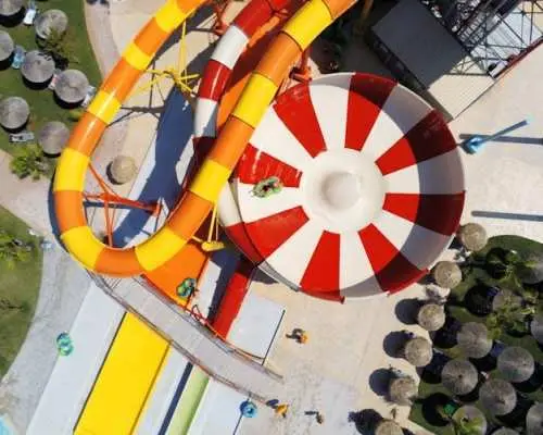 Aqualand kèm dịch vụ đưa đón