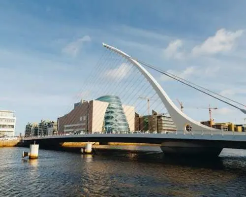 45 minute sightseeing cruise on the River Liffey