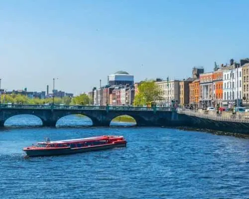45 minute sightseeing cruise on the River Liffey