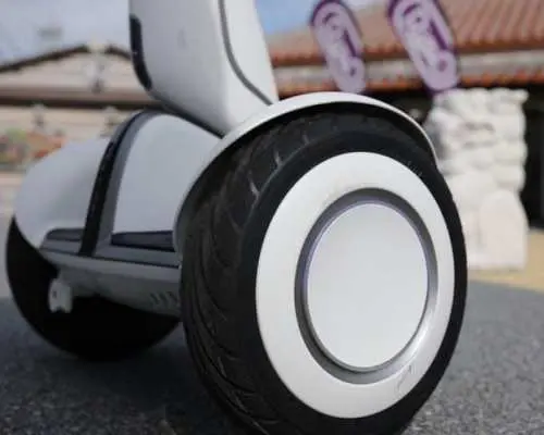 Electric scooter flexible rental options in Fuji City
