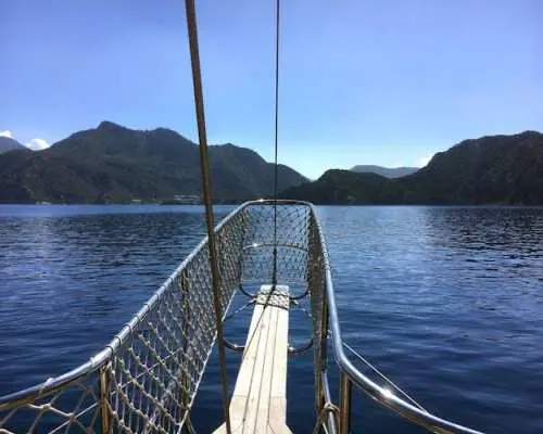 天堂湾游船之旅