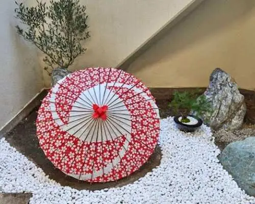 在东京武士剧院体验盔甲