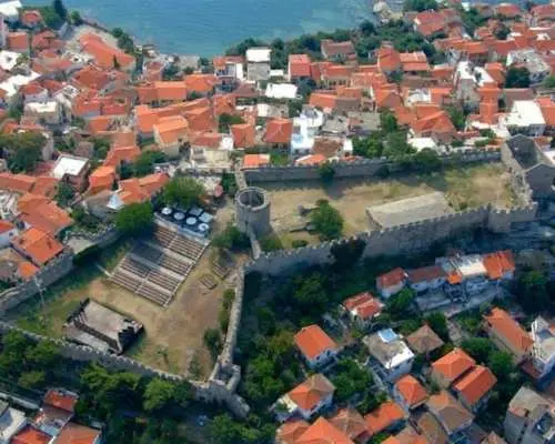 2-Hour Audioguided Tuk Tuk Tour of Kavala City