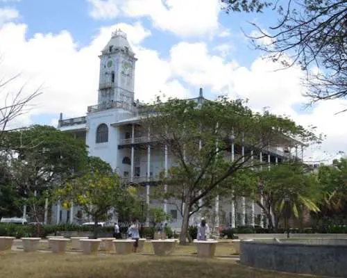 Zanzibar历史名城石头城私人之旅