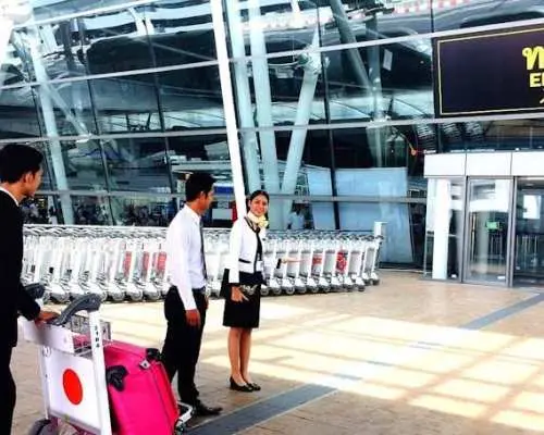廊曼機場快速通關通道（含助手）