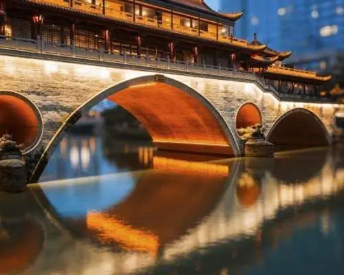 Chengdu private evening tour with hot pot dinner