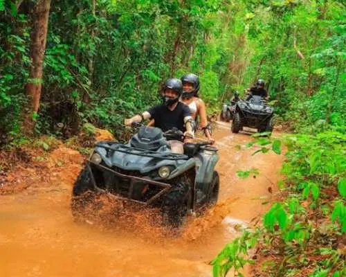 カンクン・アドベンチャーズによるATVエクスプレスツアー