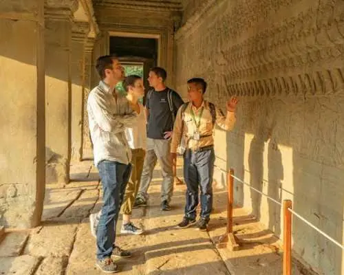Sunrise at Angkor Wat and Angkor complex discovery by 4x4