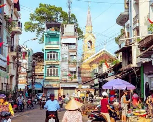 Vietnam all-inclusive 9-day trip from Hanoi