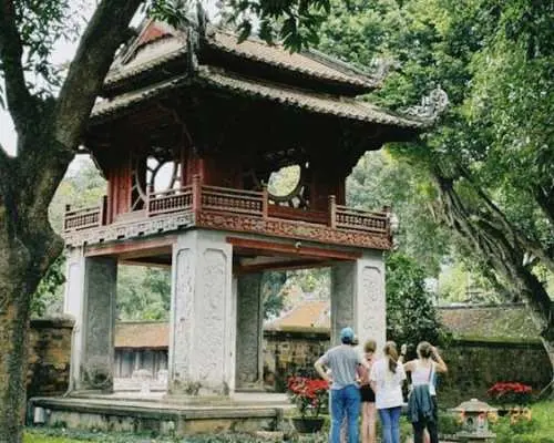 Self-guided Hanoi exploration tours with downloadable app