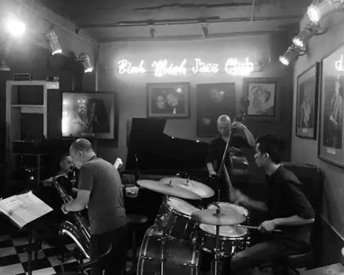 Private guided tour of Hanoi's street food and music scene