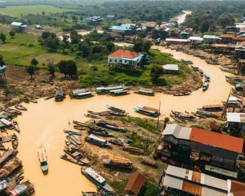 Siem Reap Tonle Sap Lake and floating village tour