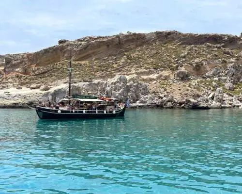 เฉพาะตั๋วสำหรับทริปล่องเรือชมแสงแดดและทะเลโรดส์จาก Kolymbia เท่านั้น