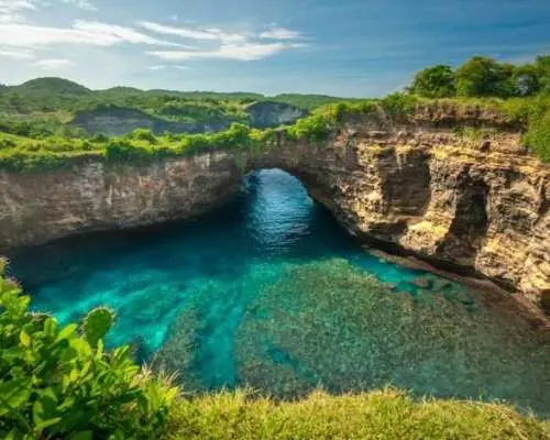 Full-day adventure to west Nusa Penida paradise with lunch