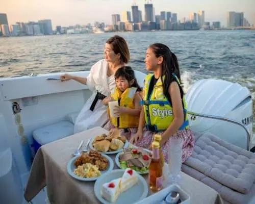 Private Cruising Experience in Tokyo Bay