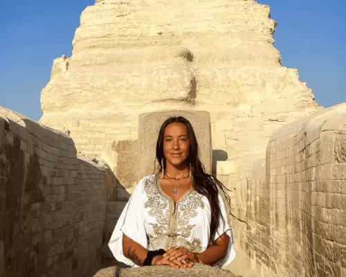 Cairo: Pyramids, Bazaar & Museum with Female Guide｜Egypt