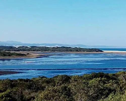 傑弗里斯灣：立式槳板衝浪｜南非