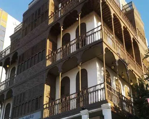 Jeddah: Historic District Tour by a Local licensed Guide｜Saudi Arabia