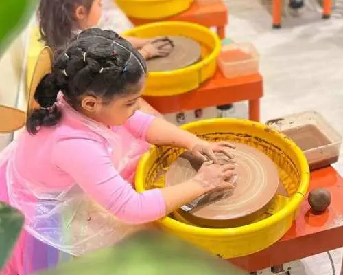 Jeddah Pottery Workshop with Coffee and Dates｜Saudi Arabia