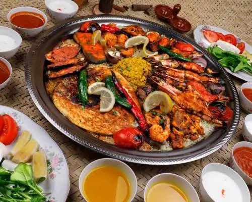Abu Dhabi: Ethnic Emirati Dining Experience｜United Arab Emirates