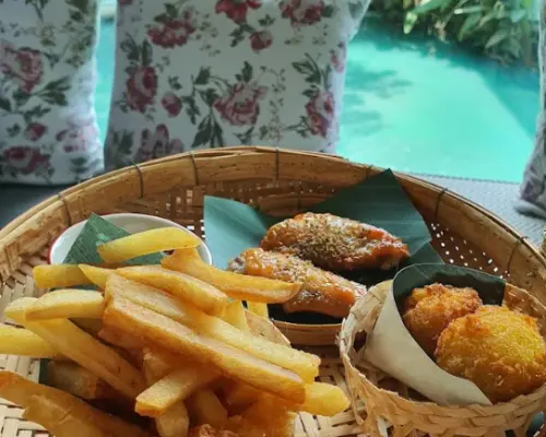 Jungle de woof Cafe | 他威瓦他那