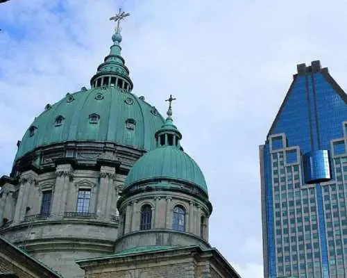 Small group: Toronto, Montreal, Quebec & Niagara 4-Day Tour｜Canada