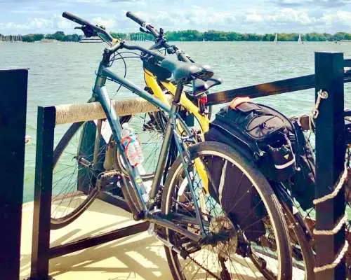 Toronto Islands: Sunrise Breakfast Bicycle Tour｜Canada