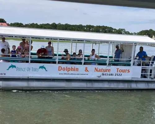 Hilton Head: Private Dolphin and Nature Cruise for up to 24｜United States