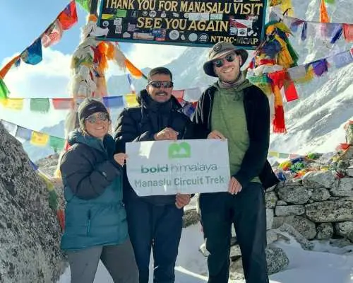 Manaslu Circuit Trek 13 วันกับ Larkya La Pass จากกาฐมา ณ ฑุ