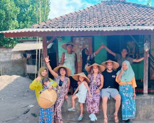Lombok | Cooking Class at Local Village House & Benang Kelambu Waterfall Tour
