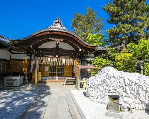 【日本四國包車一日遊】香川縣高松市/德島縣德島市出發結束｜金比羅宮／高屋神社／鳴門漩渦／祖谷蔓橋／祖谷溪／大步危峽丨行程自由搭配