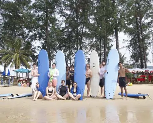 Phuket: 1.5-HRS Family Lesson Surf Experience in Bang Tao with Local Instructor