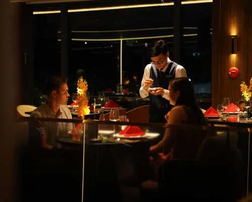 尊享奢华游轮餐饮－高级自助餐或西式套餐