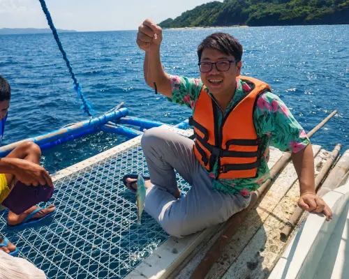 Boracay Private Island Hopping with Fun Fishing: Explore Different Island and beach