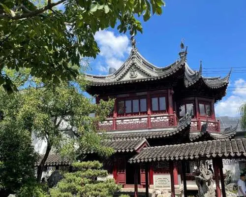 经典线路 上海豫园+朱家角古镇+上海影视乐园1日游(江南水乡古镇/民国上海风情/江南古典园林）