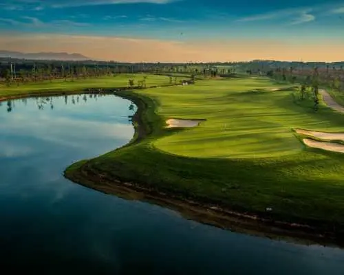 Ho Chi Minh City | 5 Days 4 Nights Golf Tour- Tan Son Nhat Golf Course - NovaWorld Phan Thiet Golf Club - Sea Links Golf & Country Club | Departure from Ho Chi Minh City