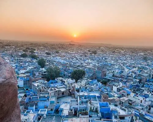 7-Day Rajasthan Desert & Lake City Tour – Jaisalmer, Jodhpur & Udaipur.