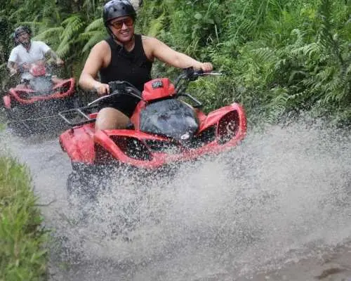 乌布ATV越野体验，包含洞穴、泥泞路段和河流穿越，并提供免费餐点 |峇里岛ATV探险