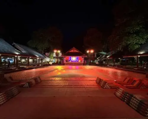 Chiang Mai, Thailand | Khum Khantoke Royal Dining Cultural Performance & Dinner | Northern Thai Cuisine | The King's "Royal Banquet" | An Immersive Experience of Lanna Dynasty Culture and Respectful Hospitality | Taiwanese Style | Traditional Classic Feast + Dance Performance