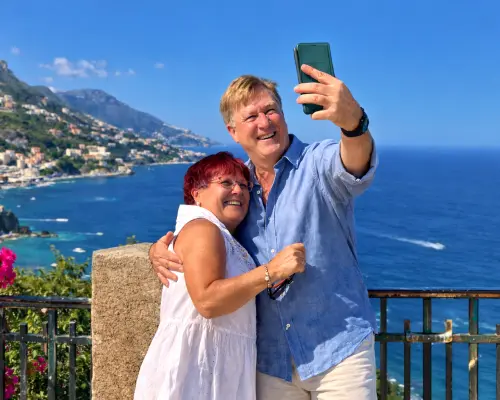 Gems of the Coast: Small Group Tour of Positano, Amalfi & Ravello from Naples
