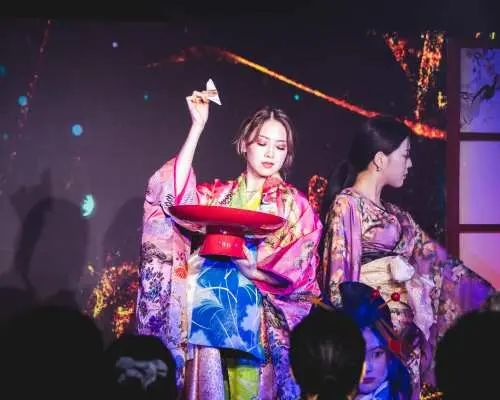 北海道札幌薄野夜秀門票 | JOLIJO 娛樂表演秀＆無限暢飲（Show Museum Jolijo）