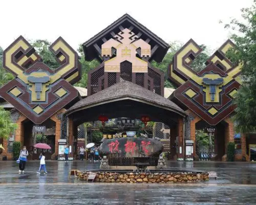 三亚雨林探险包车一日游