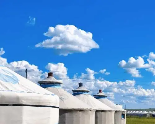 3-Day Private charter car of Xilamuren Grassland, Hasuhai Lake, and Wuta Temple in Hohhot (Chartered Car)