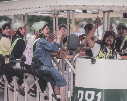 【ソウル路面電車ツアー】中国語ガイド付き｜広蔵市場グルメツアー＆ソウル路面電車