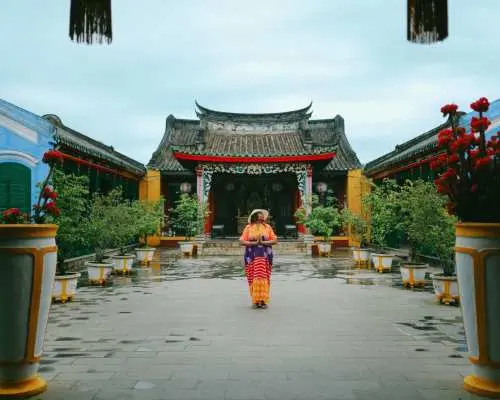 1-Hour Hoi An Ancient Town Photo Shoot & Video Reel Experience