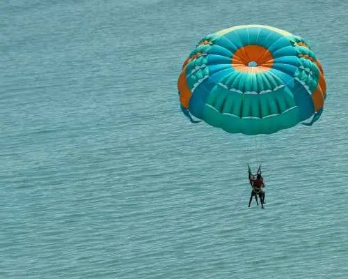 Hurghada Parasailing Flight Above the Red Sea Coastline Tour