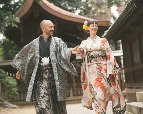 Kyoto | Gion & Yasaka Shrine | Kimono/Yukata Rental | Outdoor Photography Services
